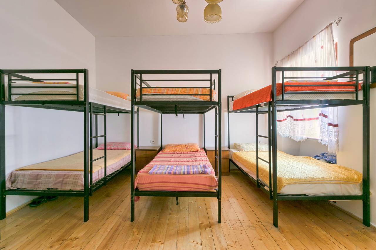 Hostel Пула Экстерьер фото